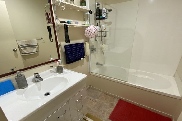 Photo of property in 11 Serenity Place, Otara, Auckland, 2023