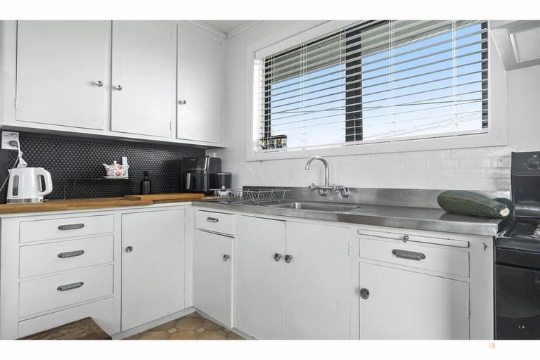 Photo of property in 4 Kowhai Street, Highfield, Timaru, 7910