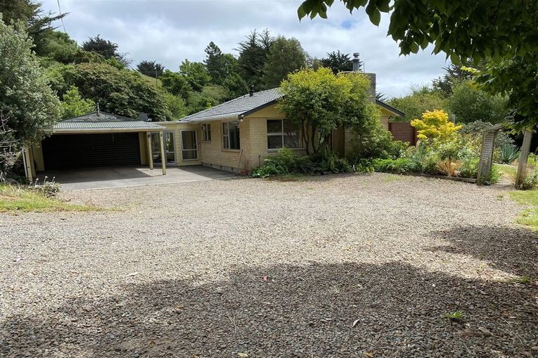 Photo of property in 4987 Christchurch Akaroa Road, Little River, 7591