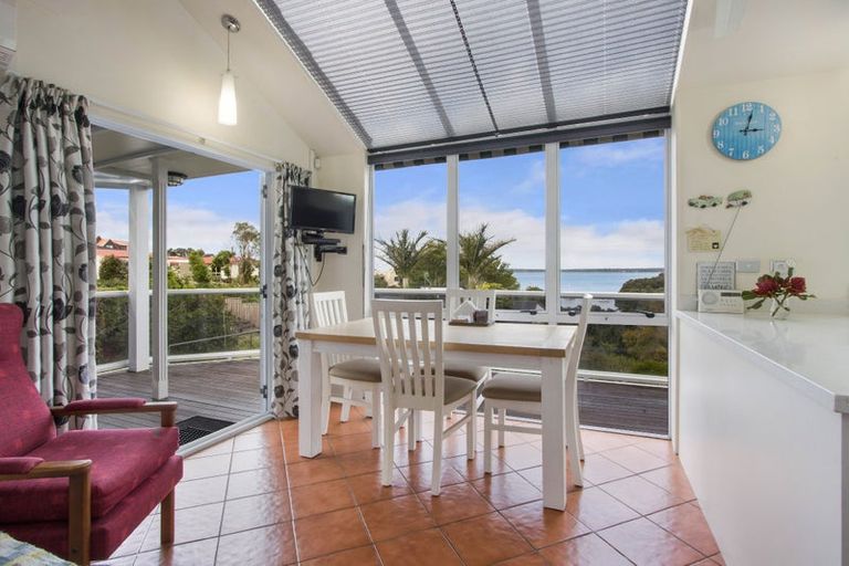 Photo of property in 236 Tanners Point Road, Tanners Point, Katikati, 3177