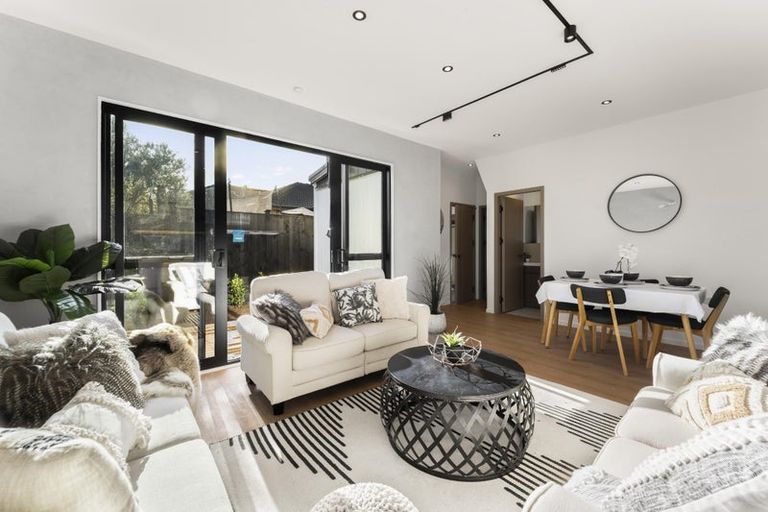 Photo of property in 125 Ridge Road, Howick, Auckland, 2014