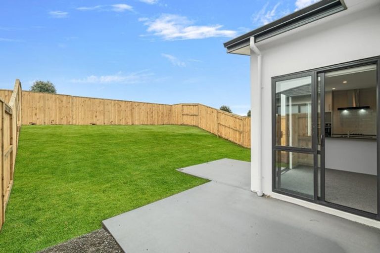 Photo of property in 75 Ridge Drive, Omokoroa, 3114