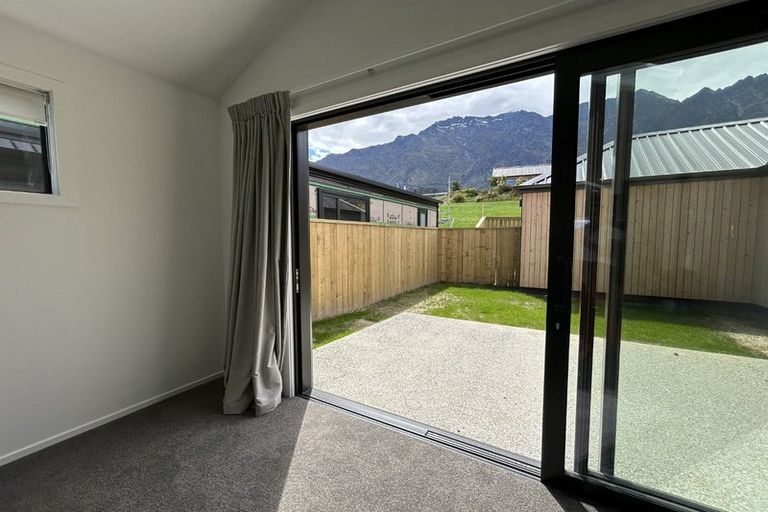 Photo of property in 63 Perendale Road, Jacks Point, 9371