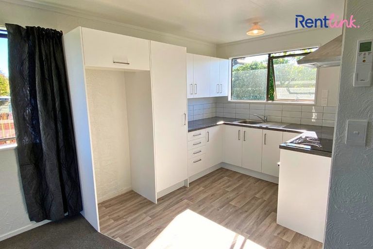 Photo of property in 43a Lyn Grove, Papamoa Beach, Papamoa, 3118