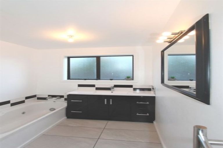 Photo of property in 88 Ottawa Road, Wainoni, Christchurch, 8061