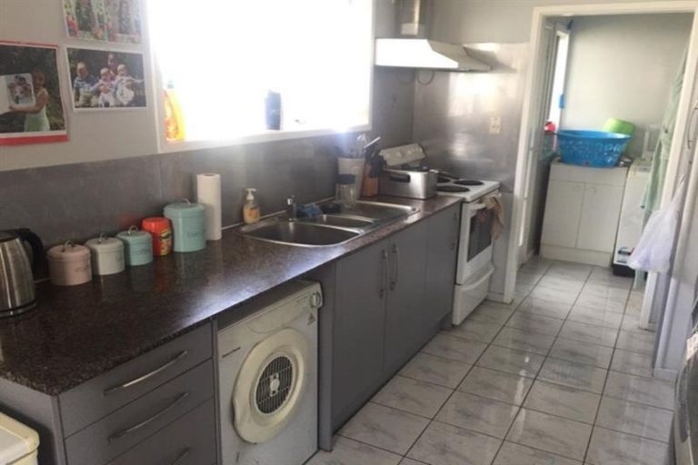 Photo of property in 7 Ennis Avenue, Pakuranga Heights, Auckland, 2010