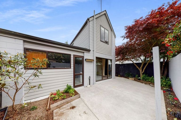 Photo of property in 3/11 Derby Street, St Albans, Christchurch, 8014