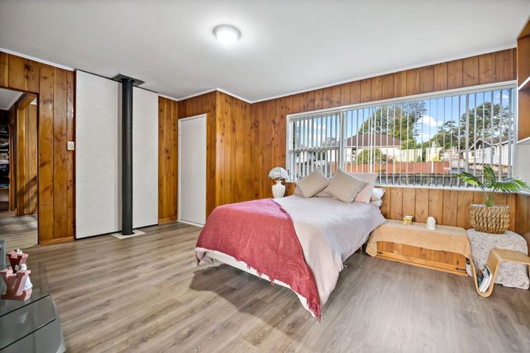Photo of property in 91 Barrys Road, Glendene, Auckland, 0602