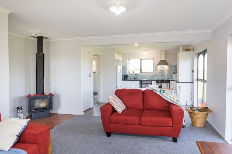 Photo of property in 35 Durie Road, Aorangi, Feilding, 4775