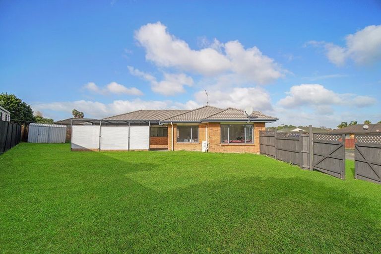 Photo of property in 323 Mahia Road, Weymouth, Auckland, 2103