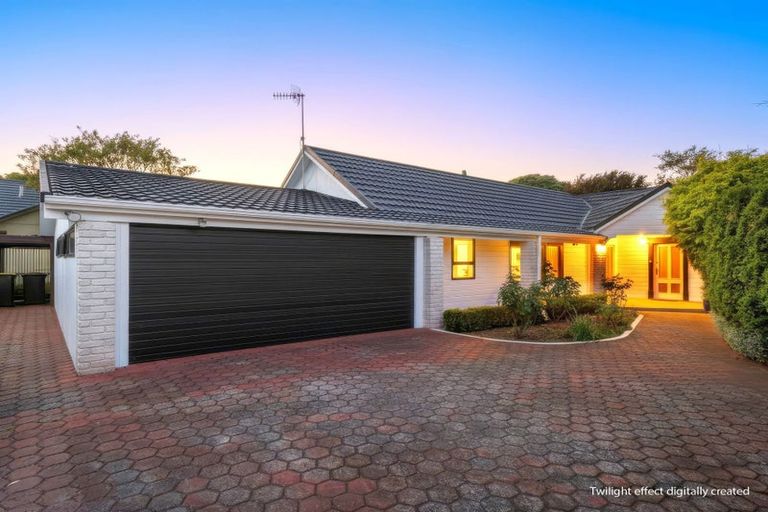 Photo of property in 21 Rawene Street, Waikanae, 5036