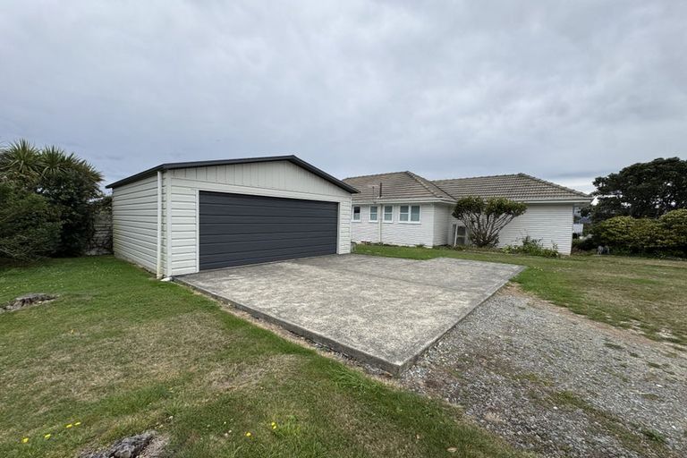 Photo of property in 49 Seaview Road, Paremata, Porirua, 5024
