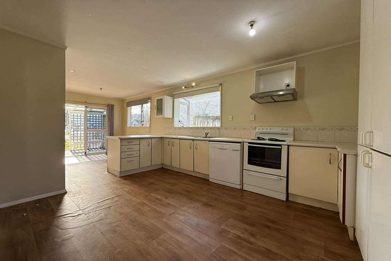 Photo of property in 27 Shakespeare Avenue, Trentham, Upper Hutt, 5018