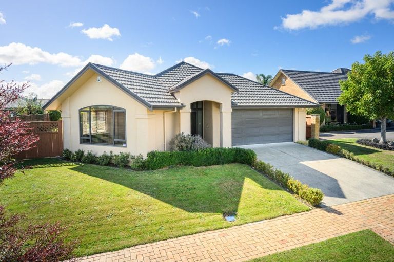 Photo of property in 48 Clearview Drive, Milson, Palmerston North, 4414