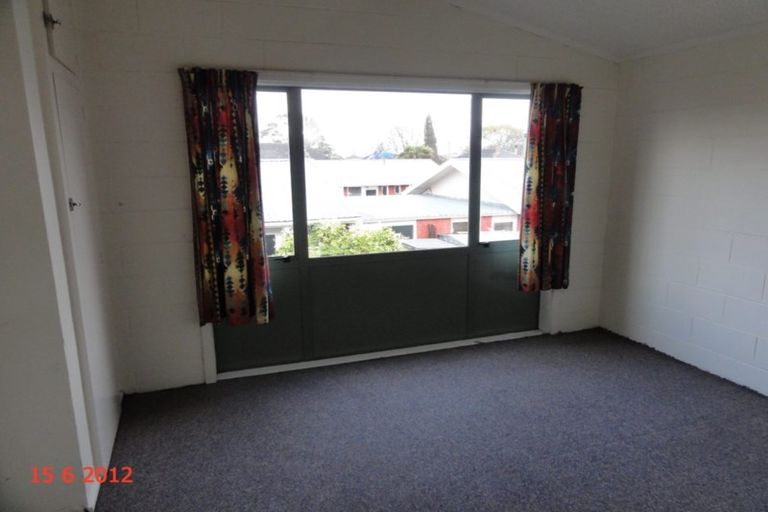 Photo of property in 8/267 Pages Road, Wainoni, Christchurch, 8061