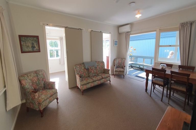 Photo of property in 120 The Circle, Manly, Whangaparaoa, 0930