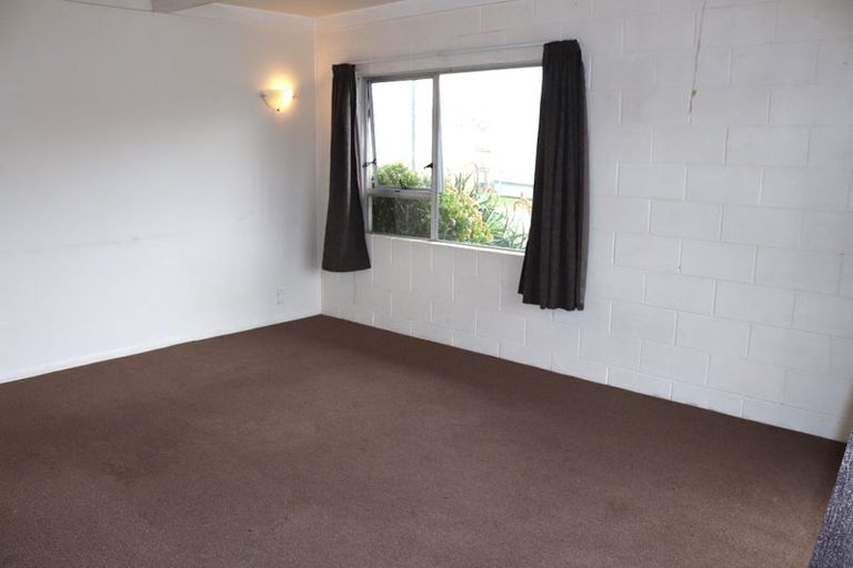 Photo of property in 2/23 Claymore Street, Manurewa, Auckland, 2102