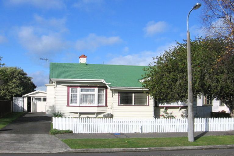 Photo of property in 29 Miro Street, Takaro, Palmerston North, 4410