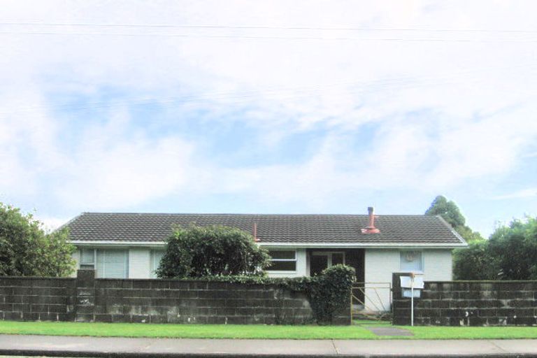 Photo of property in 62 Winara Avenue, Waikanae, 5036