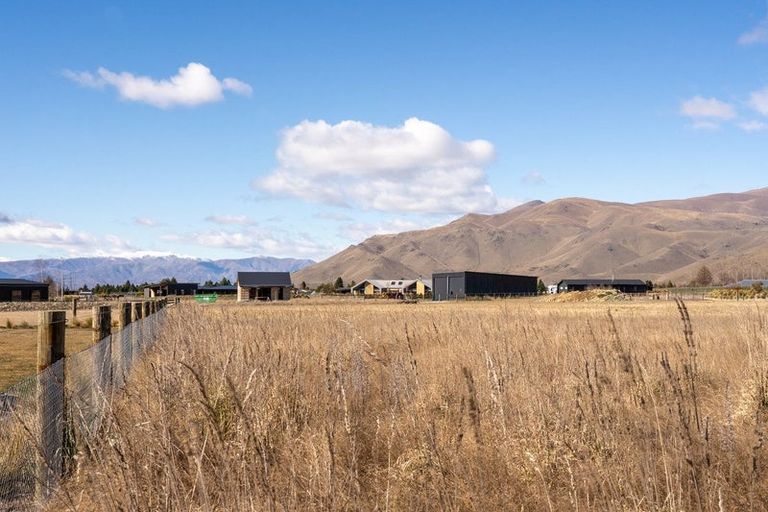 Photo of property in 4 Avlis Place, Twizel, 7901