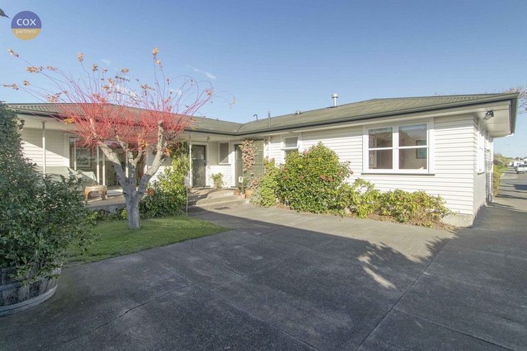 Photo of property in 7 Kent Terrace, Taradale, Napier, 4112