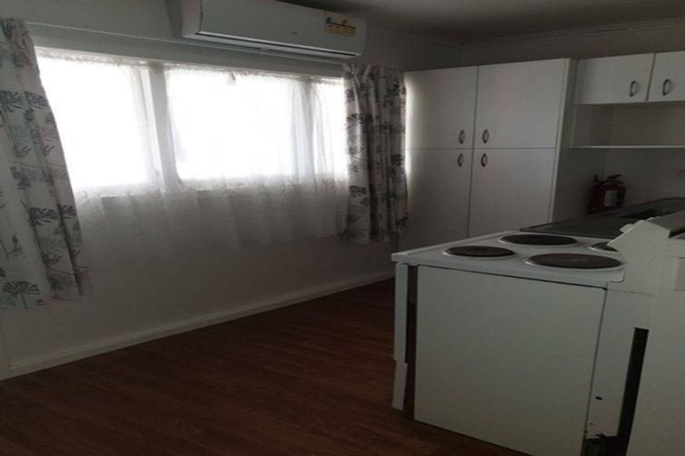 Photo of property in 24 Eason Street, Victoria, Rotorua, 3010