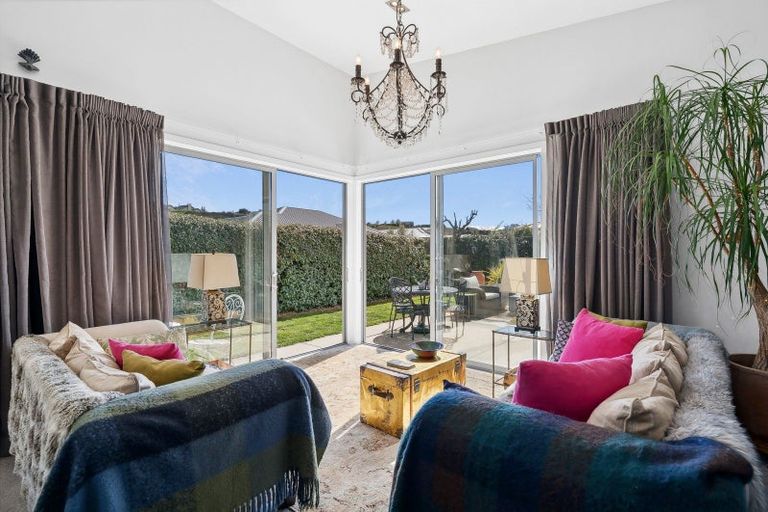 Photo of property in 11 Warbler Lane, Albert Town, Wanaka, 9305