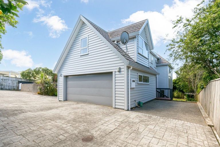 Photo of property in 25a Punjab Street, Khandallah, Wellington, 6035