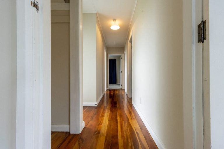 Photo of property in 33 Galway Avenue, Hokowhitu, Palmerston North, 4410