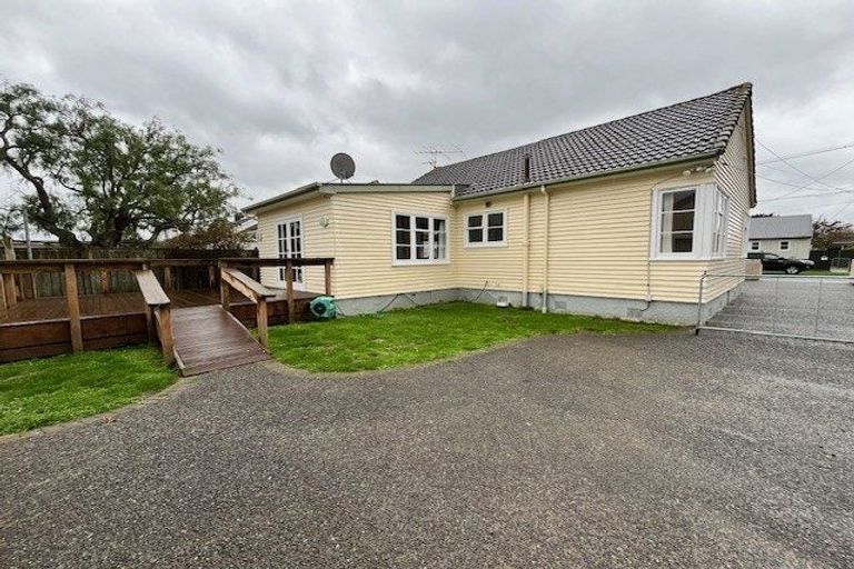 Photo of property in 12 Rumgay Street, Fairfield, Lower Hutt, 5011