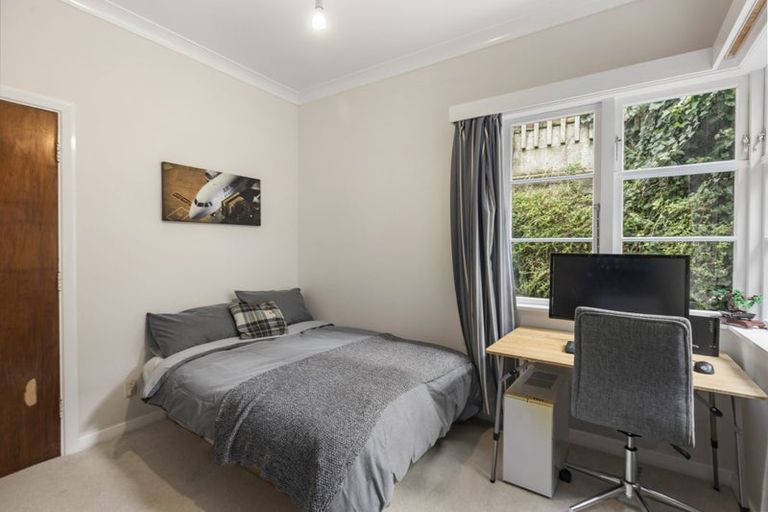 Photo of property in 9 David Crescent, Karori, Wellington, 6012