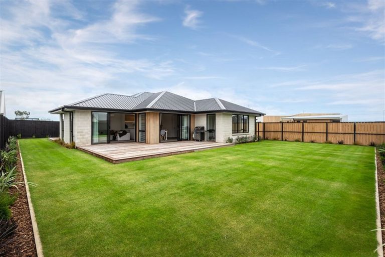 Photo of property in 10 Kestrel Street, Rolleston, 7615