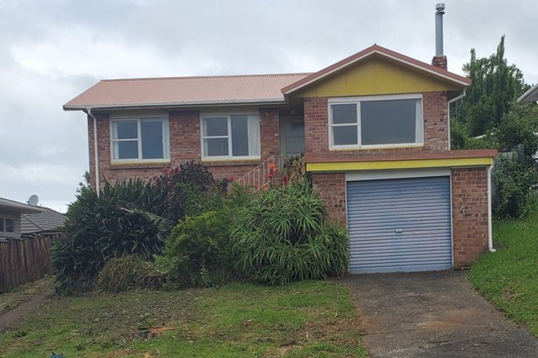 Photo of property in 71 Marlborough Avenue, Glenfield, Auckland, 0629