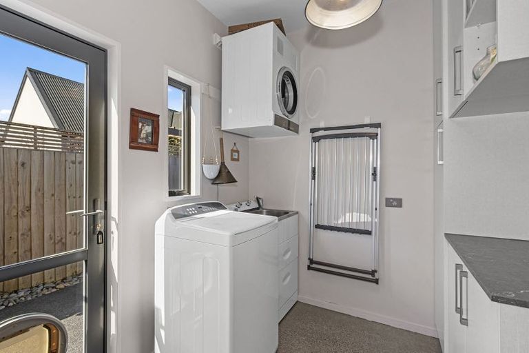 Photo of property in 11 Plynlimon Road, Fendalton, Christchurch, 8052