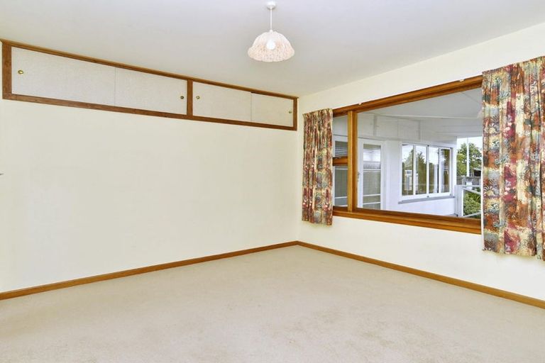 Photo of property in 560 Main North Road, Belfast, Christchurch, 8051