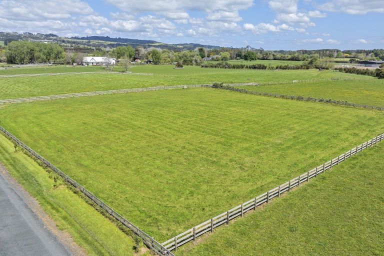 Photo of property in 46 Taitaia Lane, Clevedon, 2582