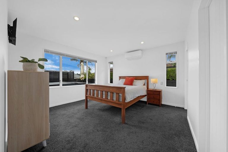 Photo of property in 10 Sapperton Drive, Henderson, Auckland, 0612