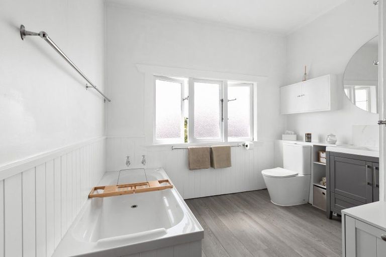 Photo of property in 25 Porangahau Road, Waipukurau, 4200