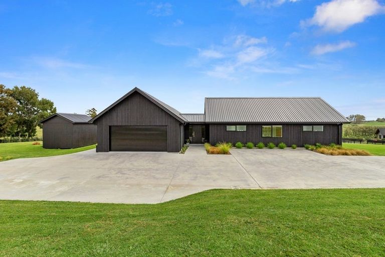 Photo of property in 19 Old Vintners Close, Te Kauwhata, 3782