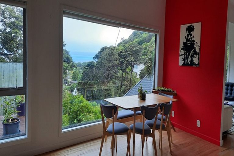 Photo of property in 289 Muritai Road, Eastbourne, Lower Hutt, 5013