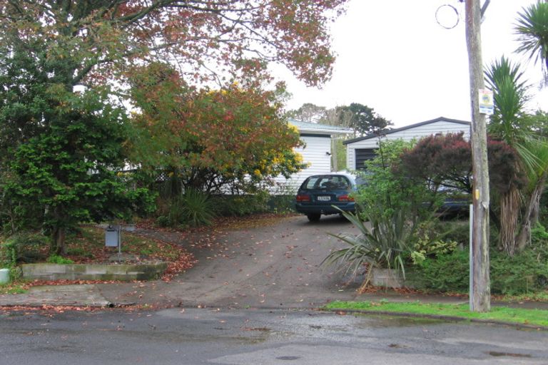 Photo of property in 13 Pelorus Place, Pakuranga, Auckland, 2010