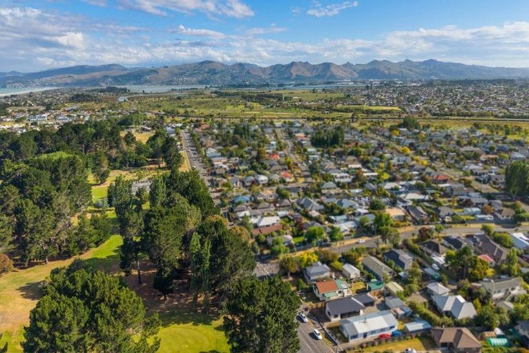 Photo of property in 222 Keyes Road, New Brighton, Christchurch, 8083