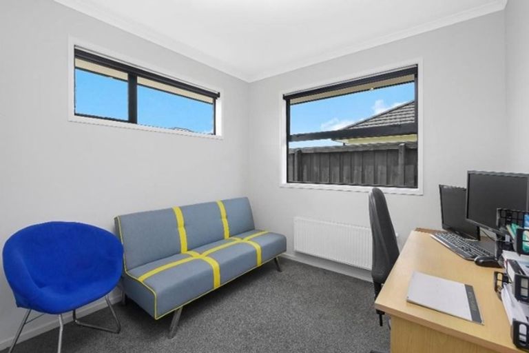 Photo of property in 9 Ragley Way, Rolleston, 7615