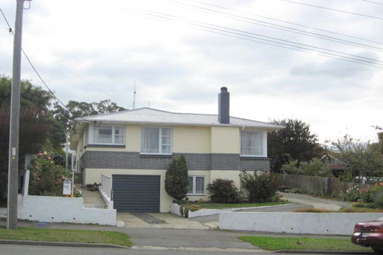 Photo of property in 20 Awamoa Road, Holmes Hill, Oamaru, 9401