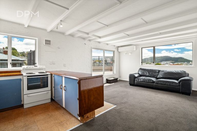 Photo of property in 1/51 Manor Place, Dunedin Central, Dunedin, 9016