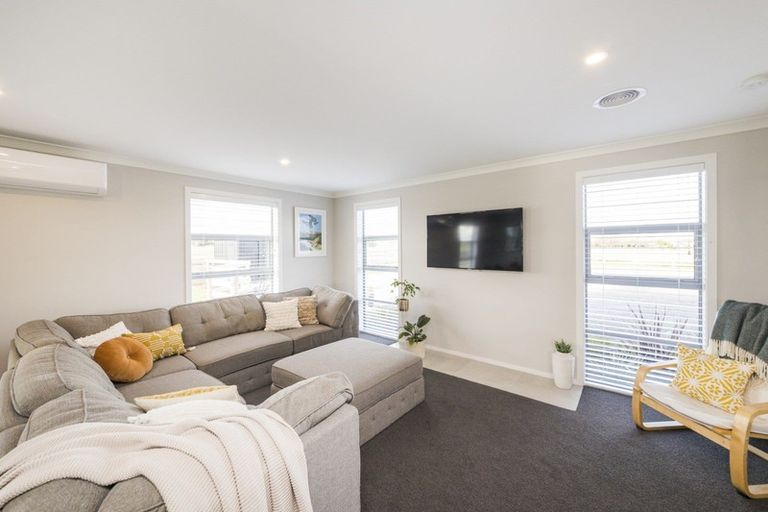 Photo of property in 23 Managhs Road, Halcombe, Feilding, 4775