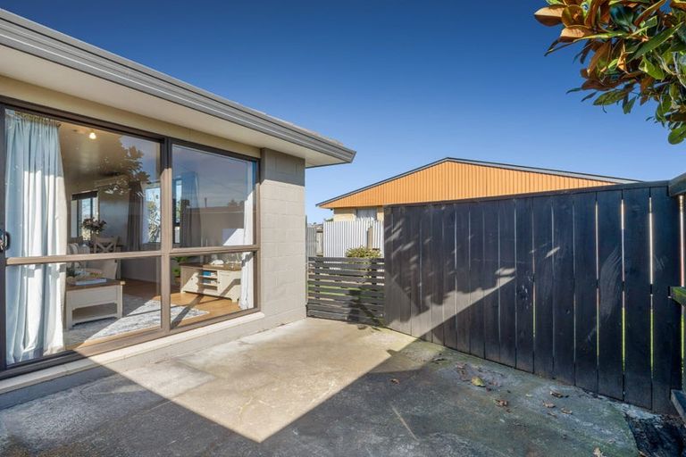Photo of property in 4/281 Main South Road, Hornby, Christchurch, 8042