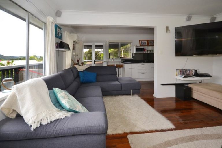 Photo of property in 12 Deeming Road, Okiato, Russell, 0272