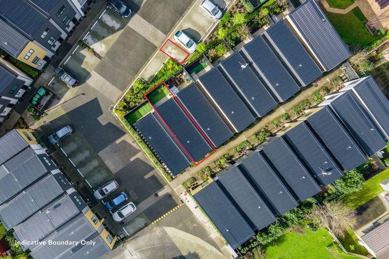 Photo of property in 4/47a Huntington Drive, Huntington Park, Auckland, 2013