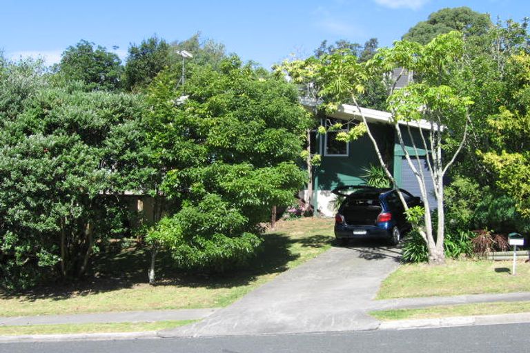 Photo of property in 71 Langana Avenue, Browns Bay, Auckland, 0630